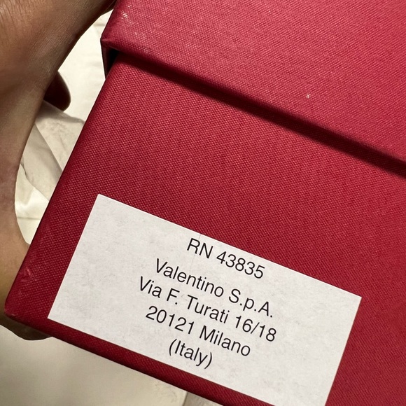 Valentino Garavani Heels US Size 9.5 Or EU 39.5 Brand New in box - Picture 5 of 5